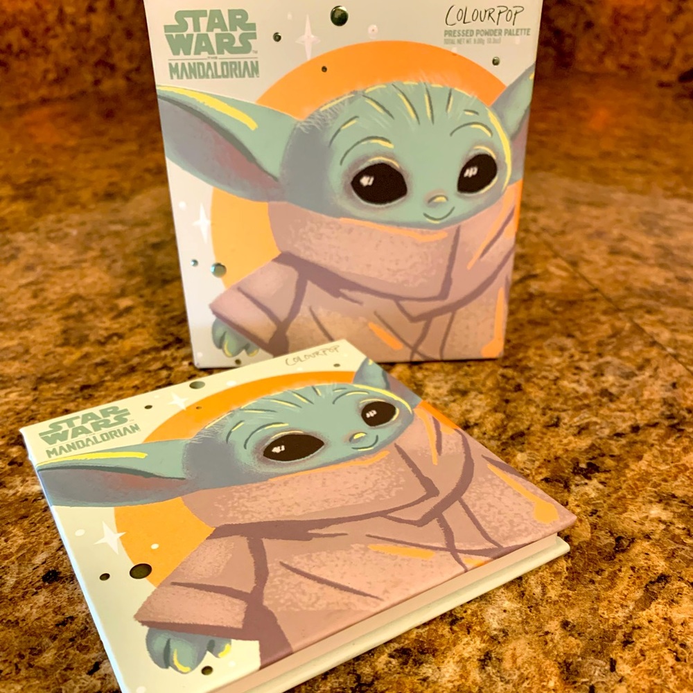⭐️BNIB⭐️ Colourpop Mandalorian “The Child” Palette